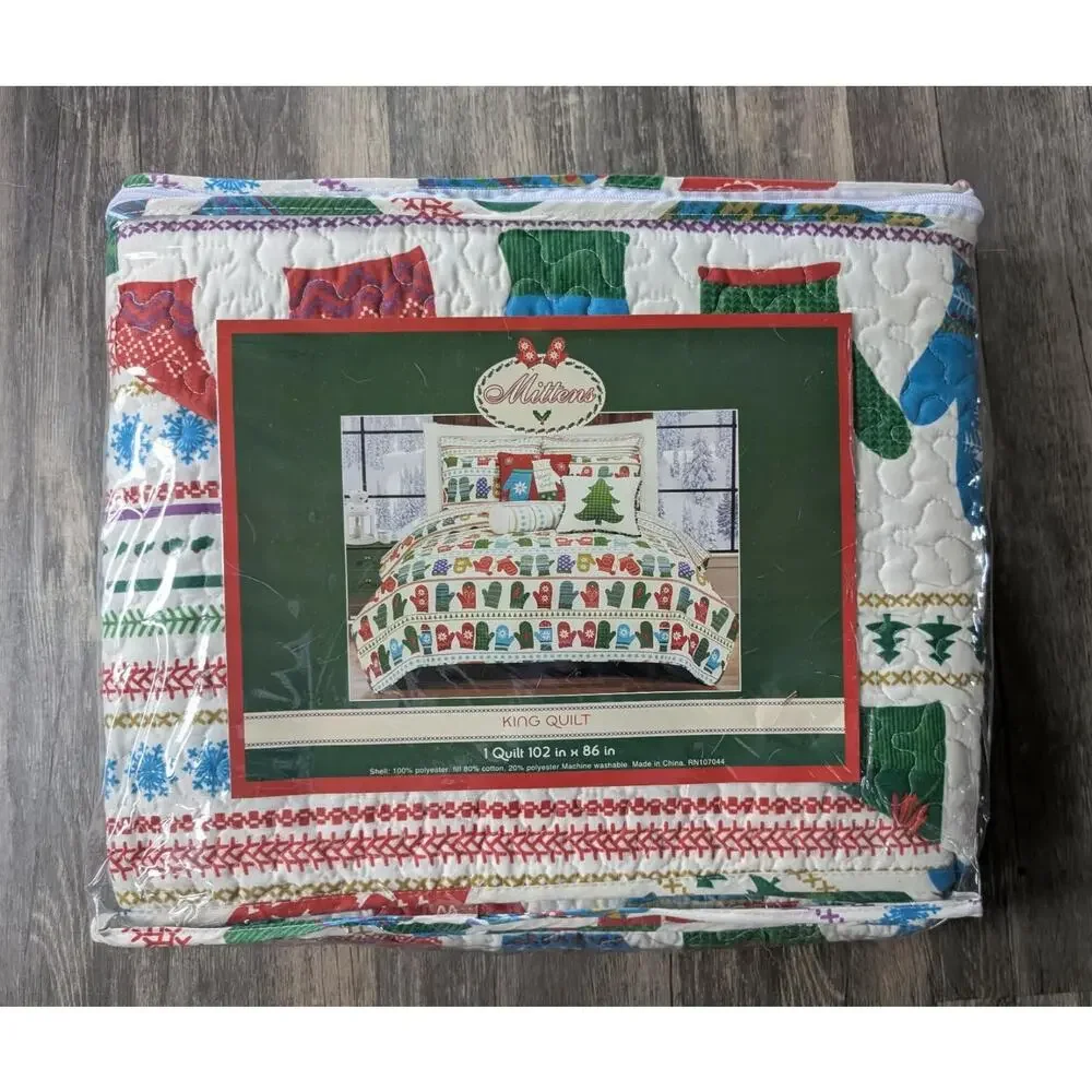 NEW! Mittens King Size Christmas Bed Quilt Comforter Multi-Color Winter Holiday
